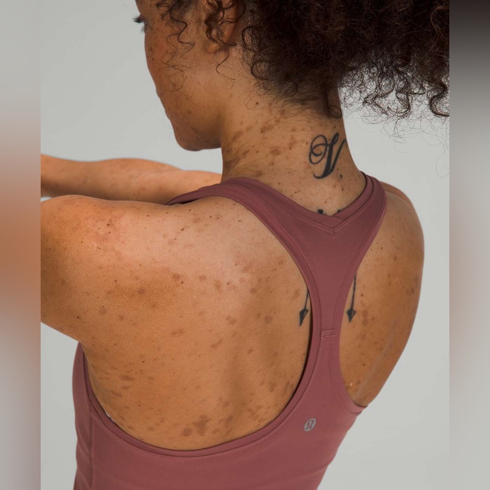 Lululemon Cool Racerback Tank Top Shorter Length Cropped Running Yoga Workout - Picture 4 of 10